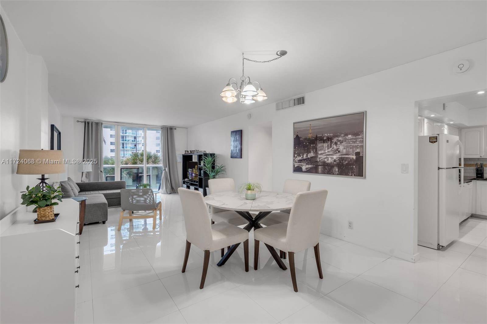 Hollywood, FL 33019,3801 S Ocean Dr #3K