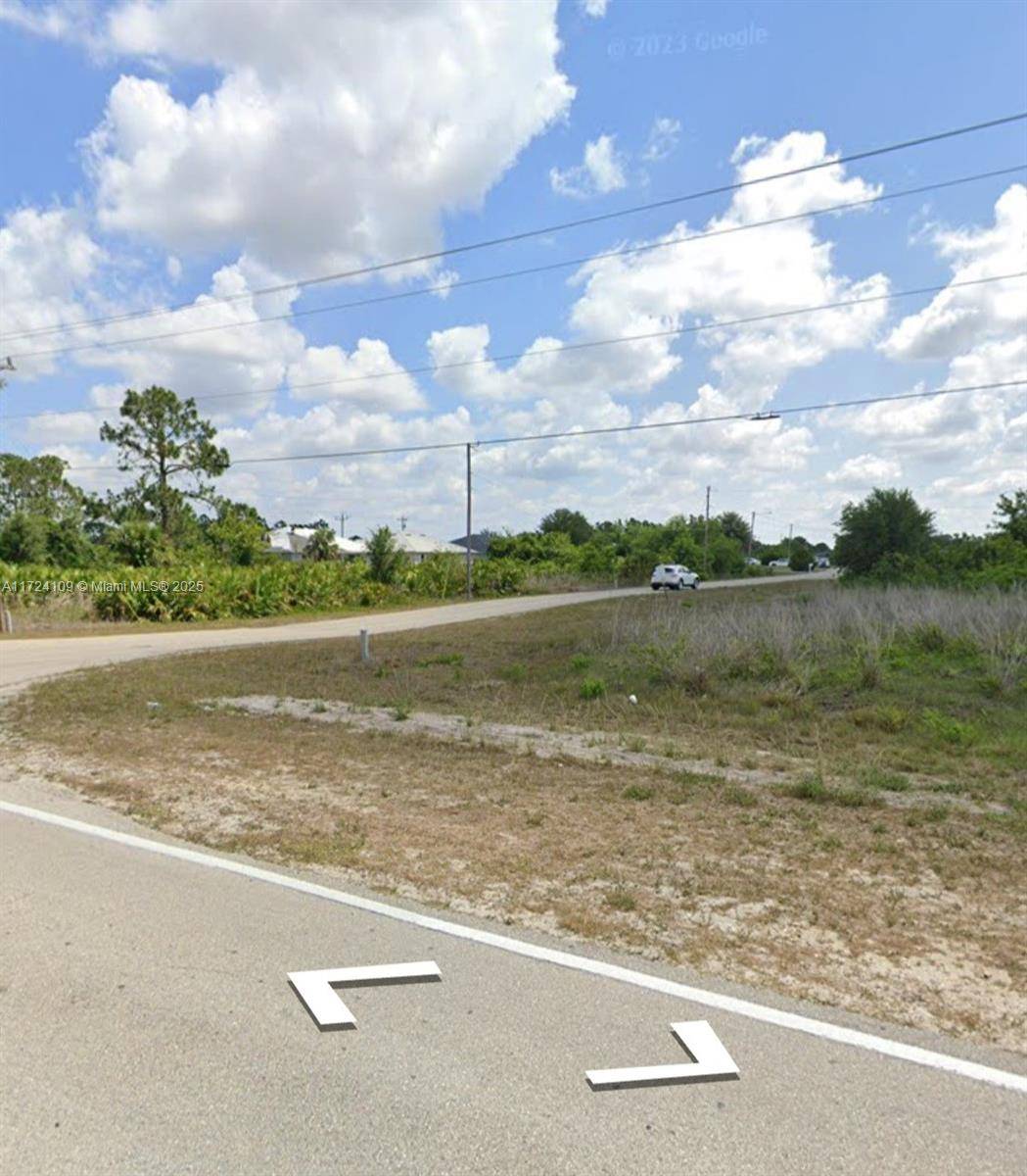 Lehigh Acres, FL 33974,111/113 MILWAUKEE BLVD