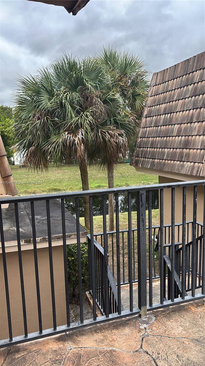 Coral Springs, FL 33065,10856 Royal Palm Blvd #10856
