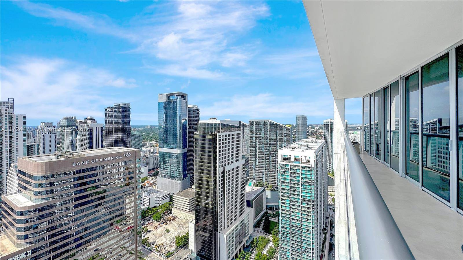 Miami, FL 33131,495 Brickell Ave #5011