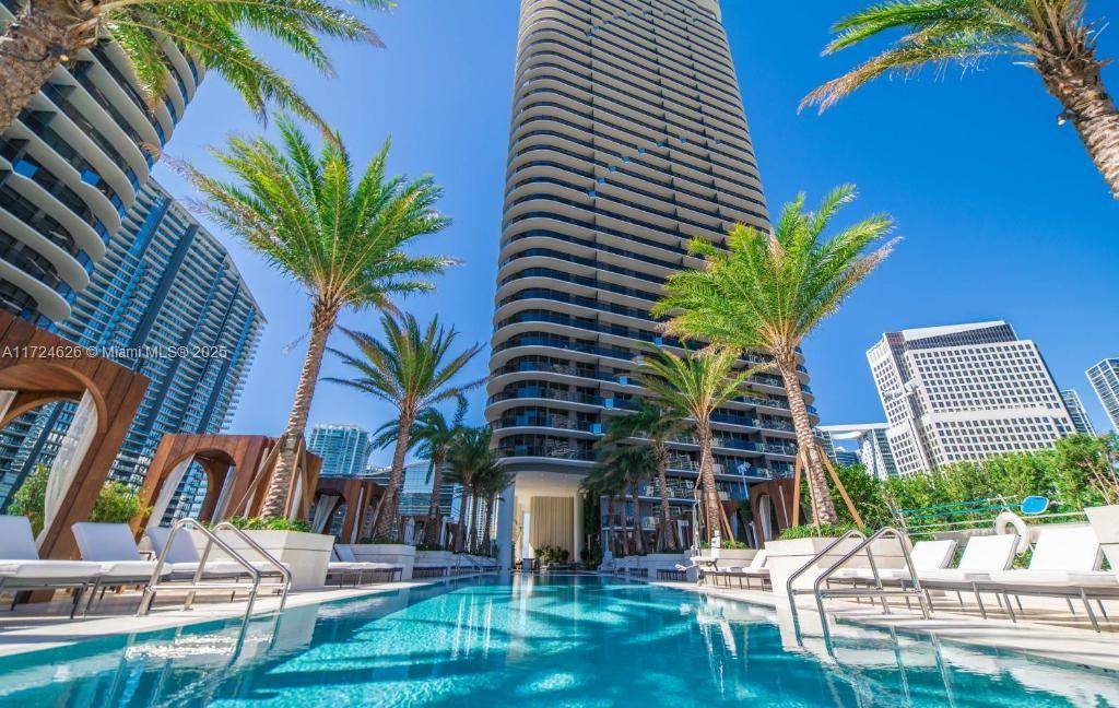 Miami, FL 33130,801 S Miami Ave #4706