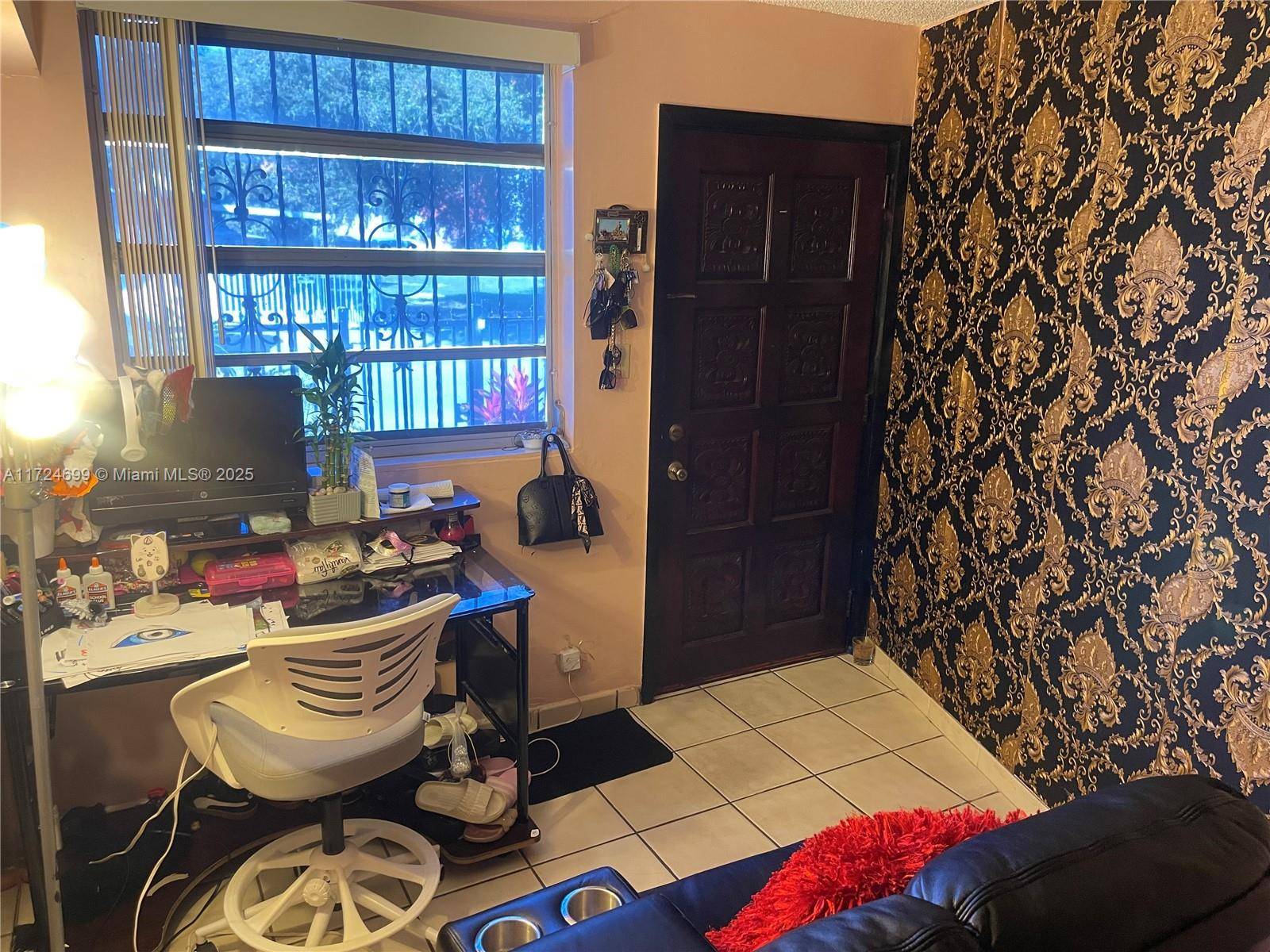 Miami, FL 33135,1832 SW 3rd St
