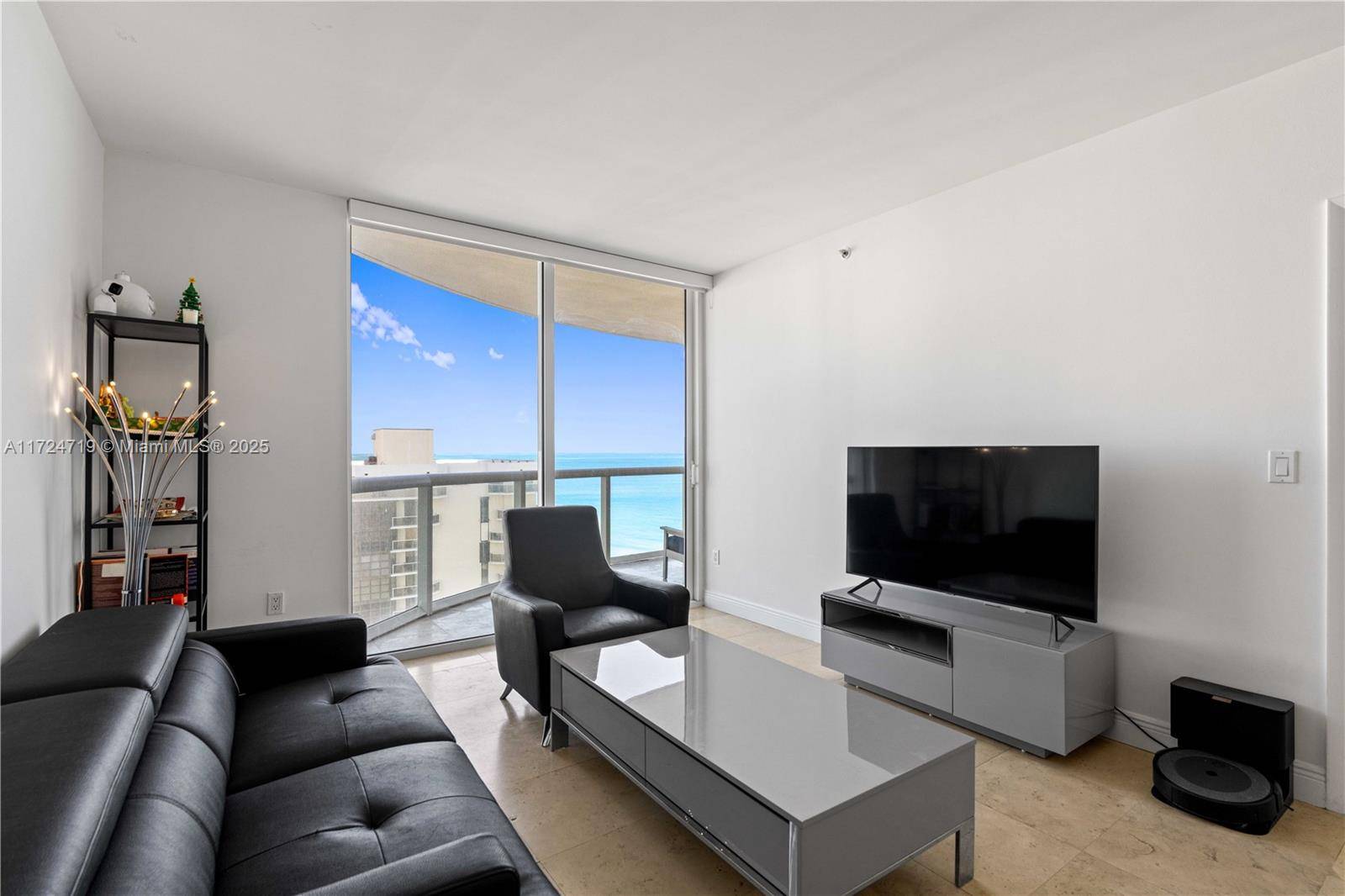 Miami Beach, FL 33141,6365 Collins Ave #1909