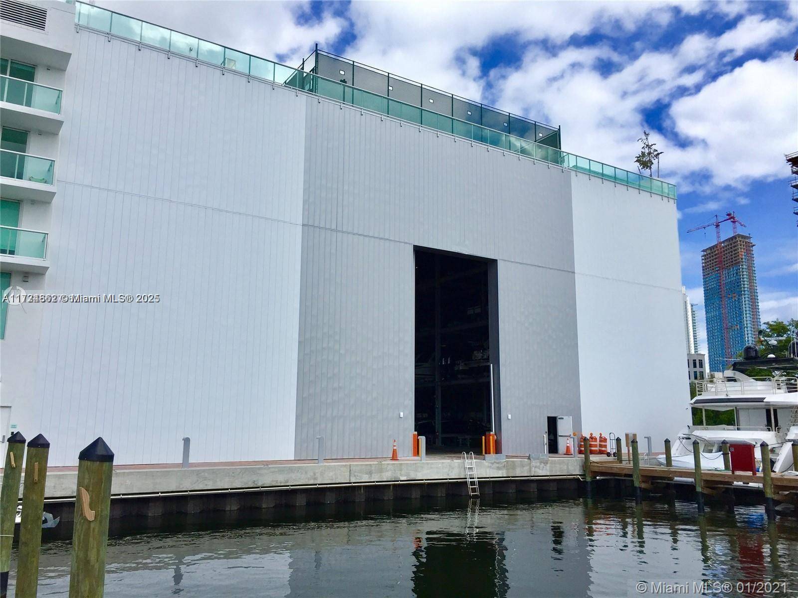 Sunny Isles Beach, FL 33160,400 Sunny Isles Blvd DD217