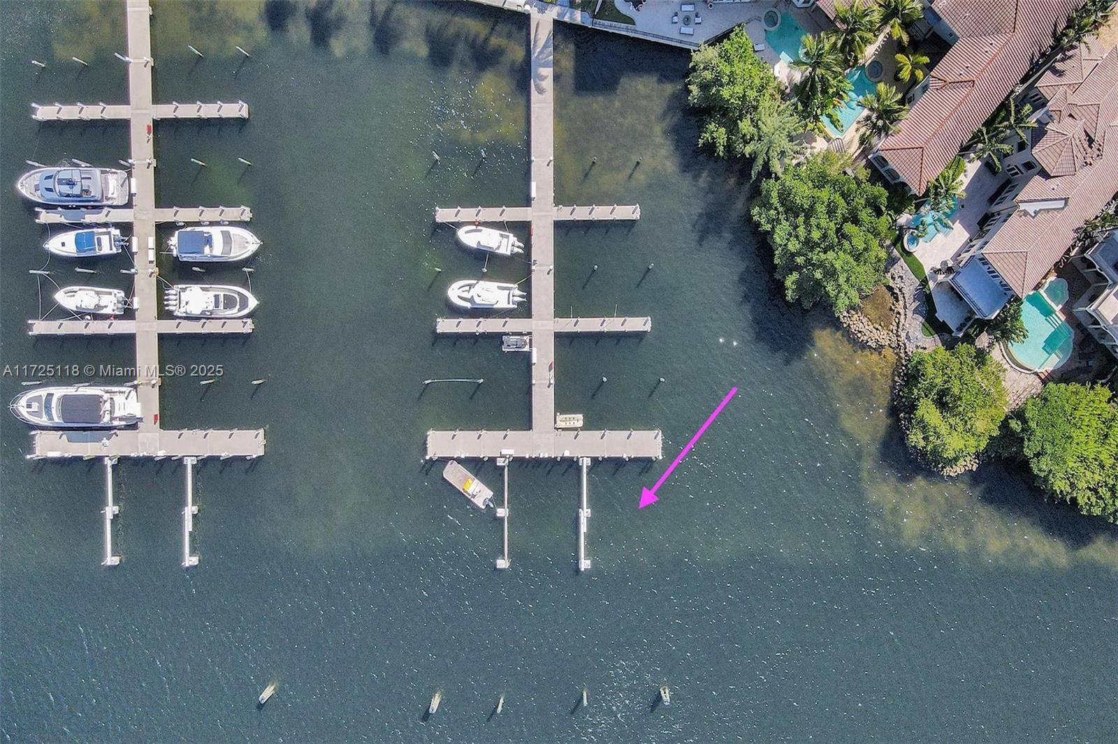 Aventura, FL 33160,4051 Island Estates Dr