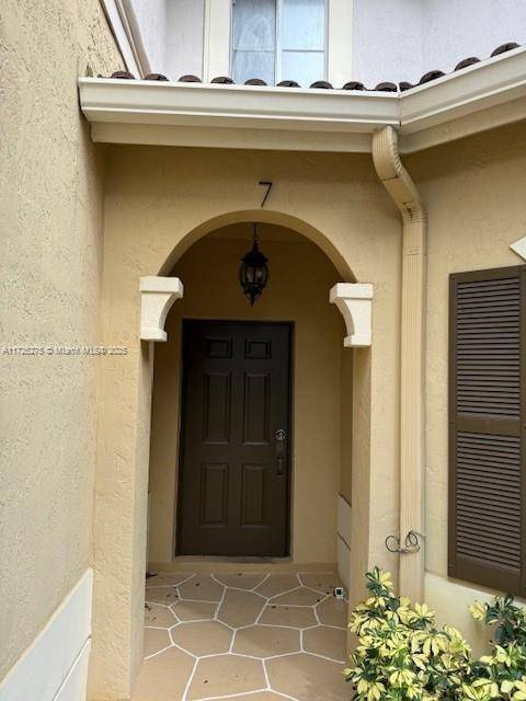 Miami, FL 33174,8822 W Flagler St #7