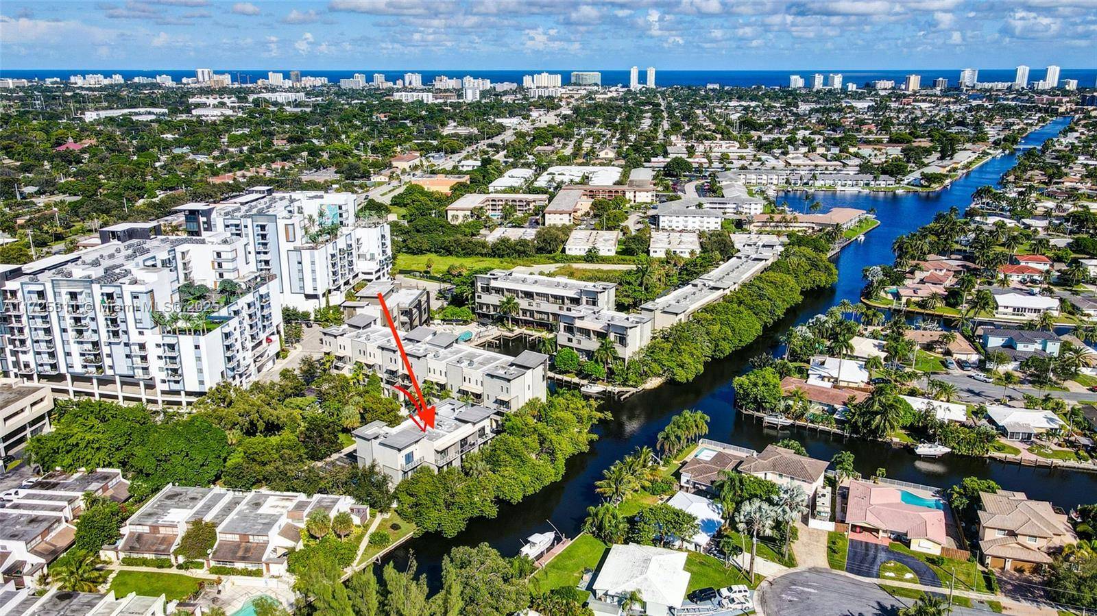 Pompano Beach, FL 33060,406 SE 1st Ct