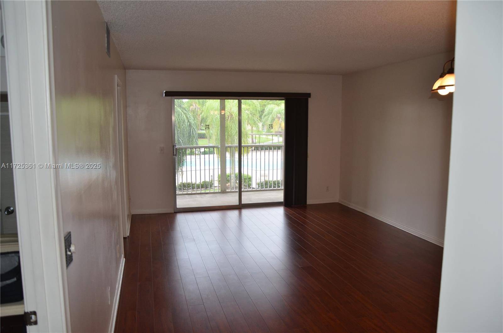 Pembroke Pines, FL 33027,650 SW 124th Ter #212P