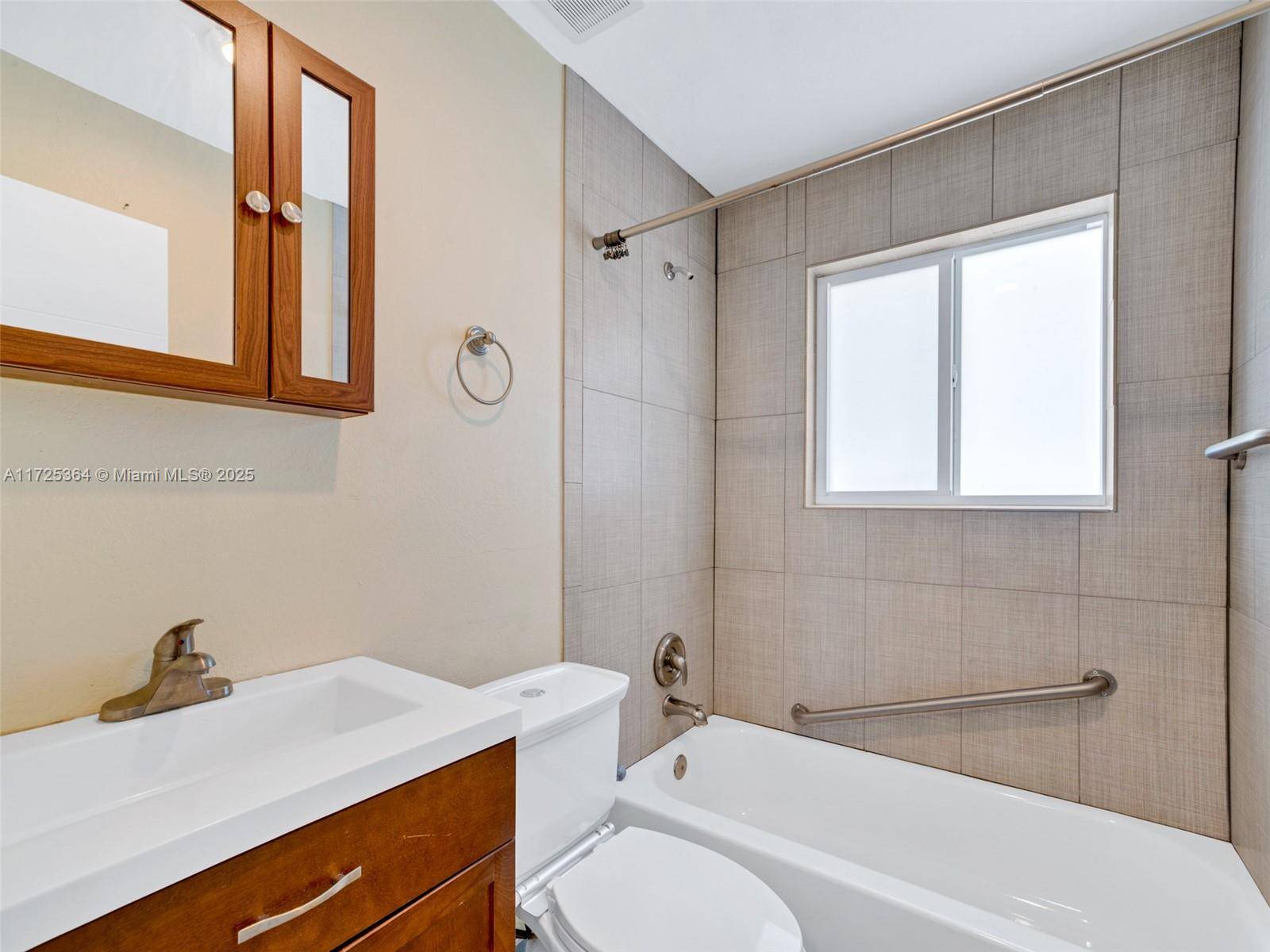 Fort Lauderdale, FL 33304,1520 NE 14th Ter