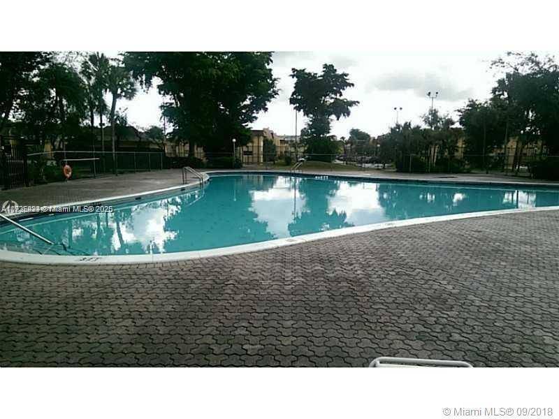 Lauderhill, FL 33313,2822 NW 55th Ave #2B