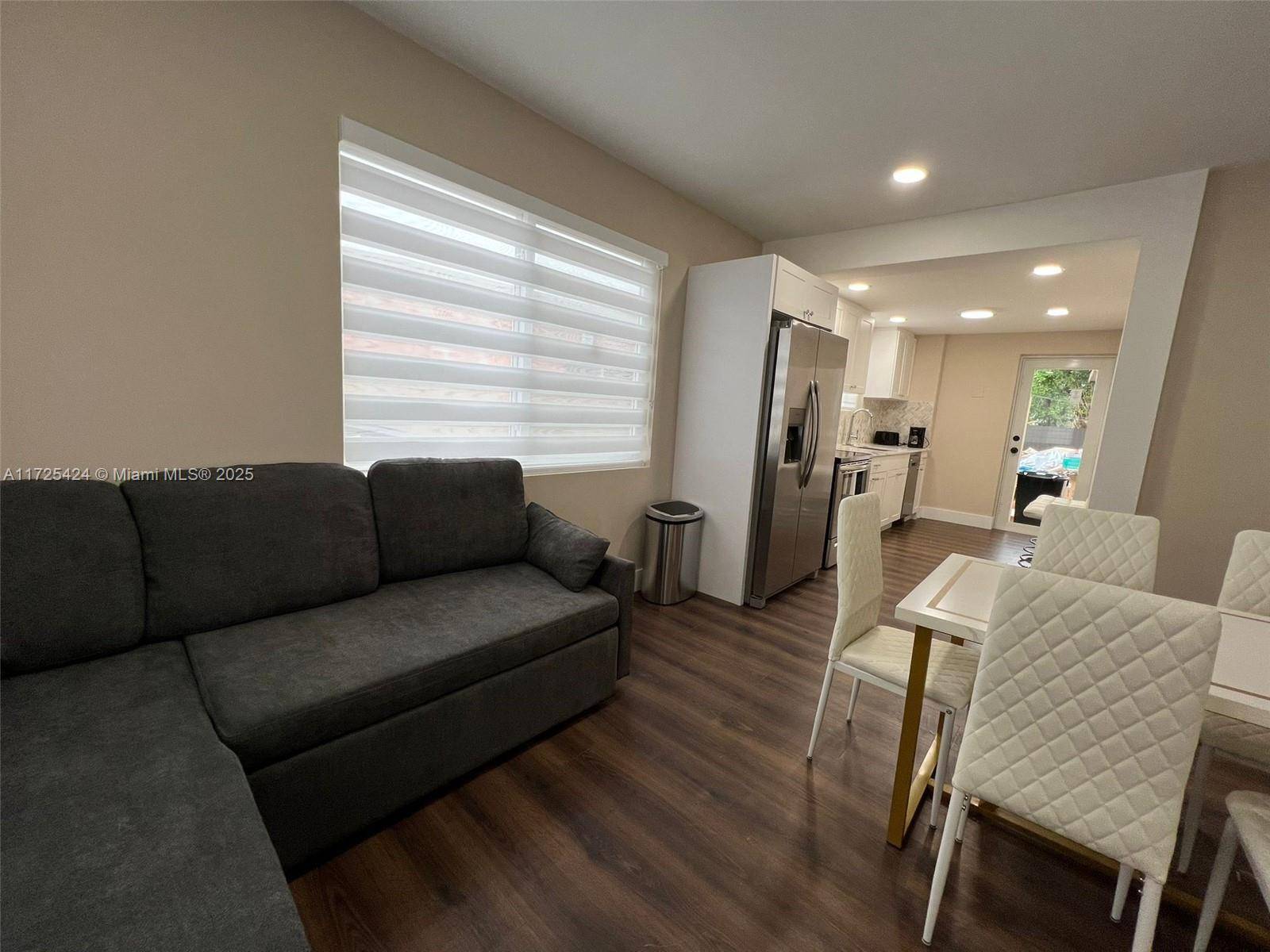 Miami Beach, FL 33141,945 79th Ter #1