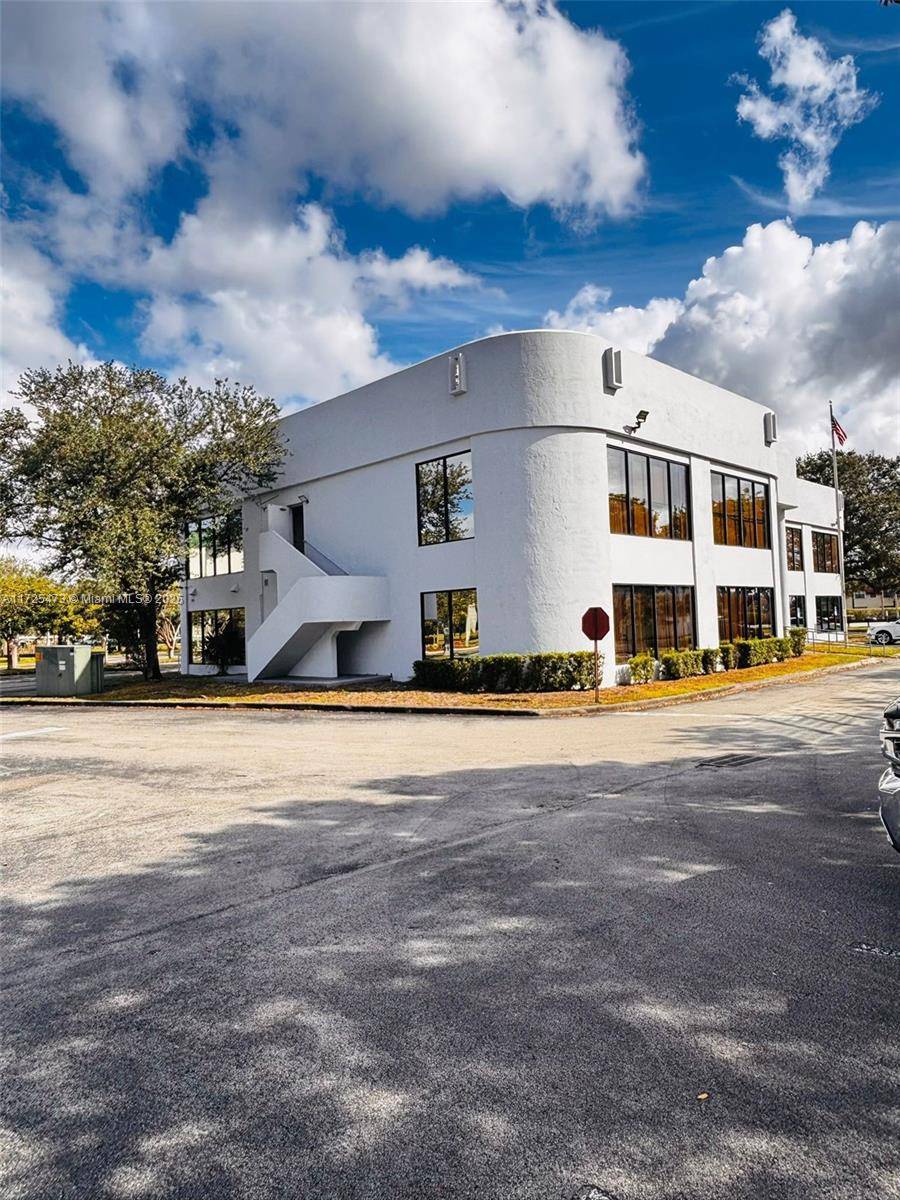 Pembroke Pines, FL 33026,701 Promenade Dr #suite 250