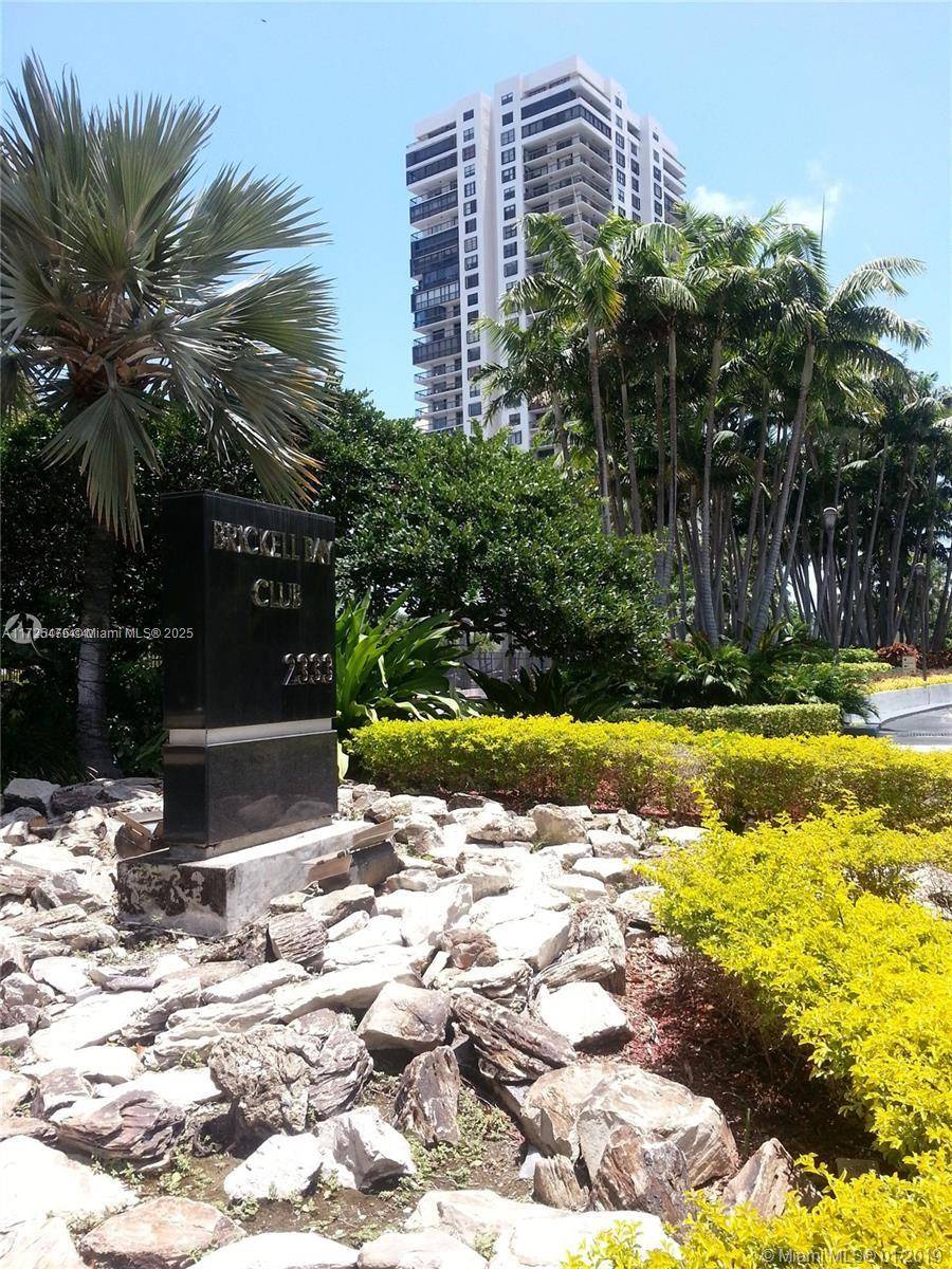 Miami, FL 33129,2333 Brickell Ave #2116