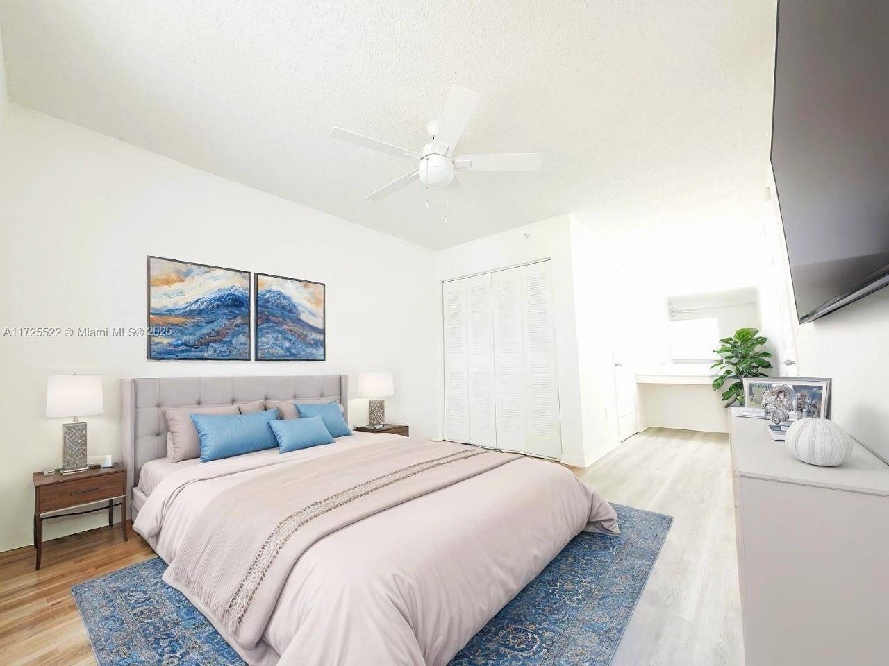 Davie, FL 33328,2600 S University Dr #218