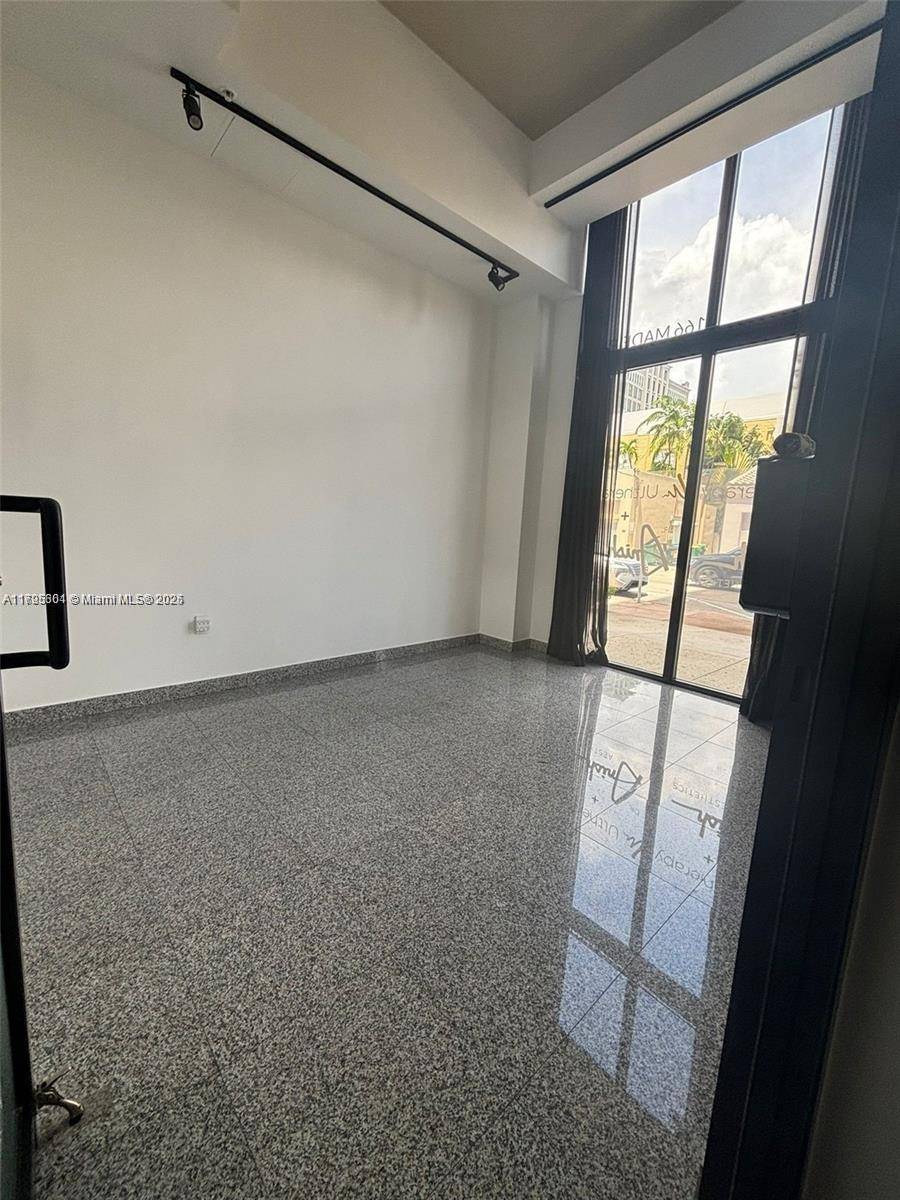Coral Gables, FL 33134,1805 PONCE DE LEON BLVD #110