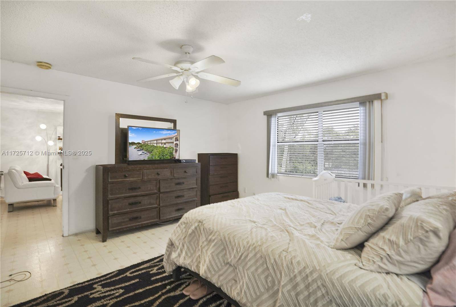 Lauderhill, FL 33319,5961 N Falls Cir Dr #307