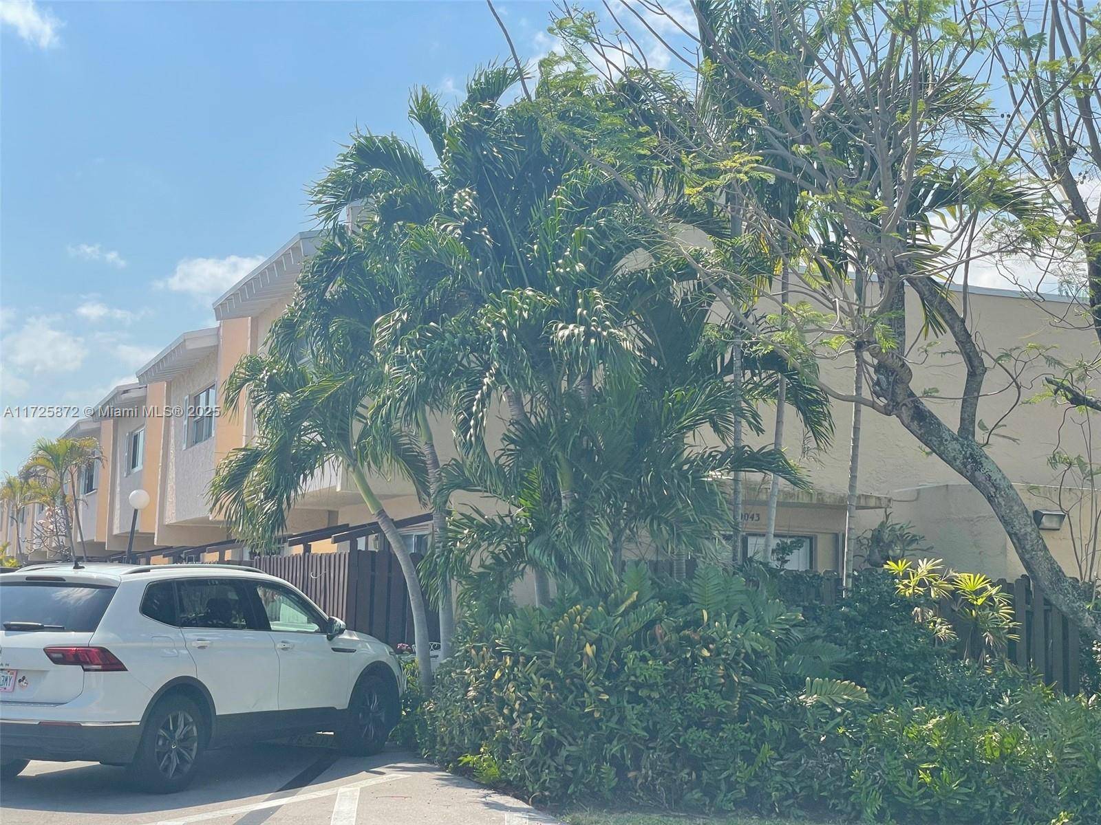 Miami Shores, FL 33138,9011 NE 4th Ave Rd #9011