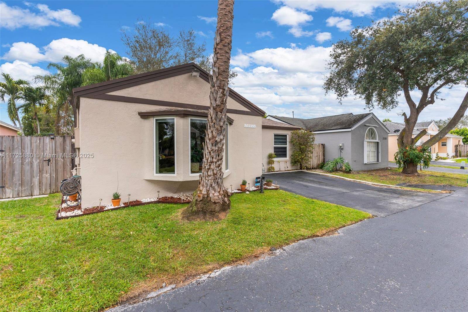 Cutler Bay, FL 33190,22211 SW 99th Ct
