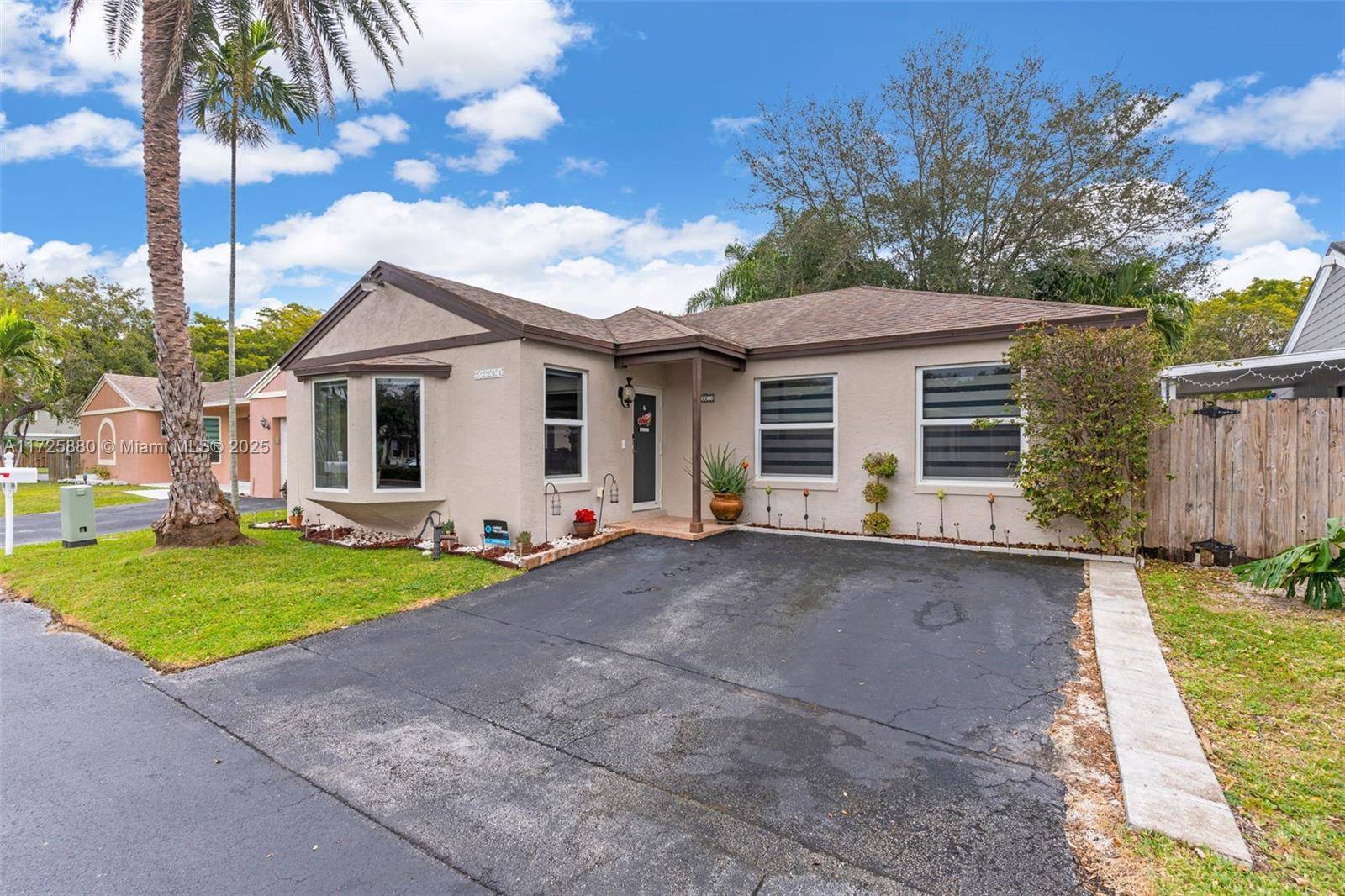 Cutler Bay, FL 33190,22211 SW 99th Ct