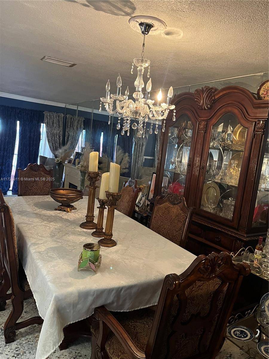 Coral Springs, FL 33065,8707 NW 35th St #4