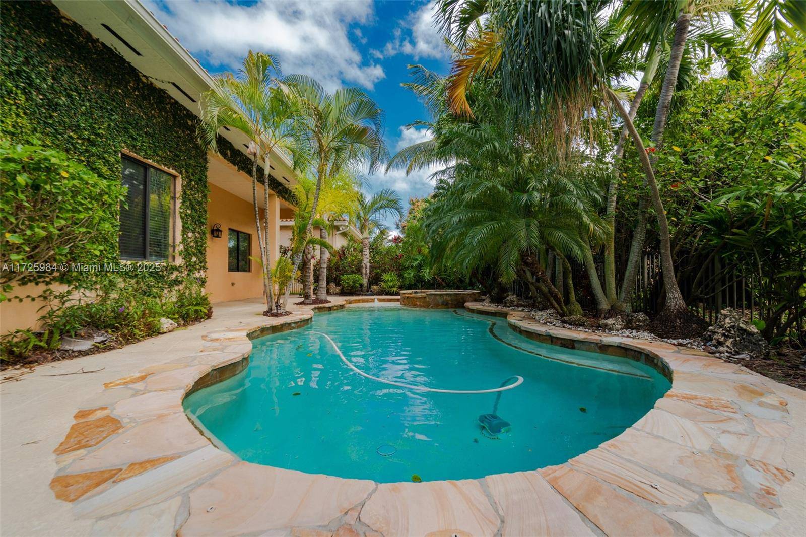 Cutler Bay, FL 33157,7564 SW 190th St