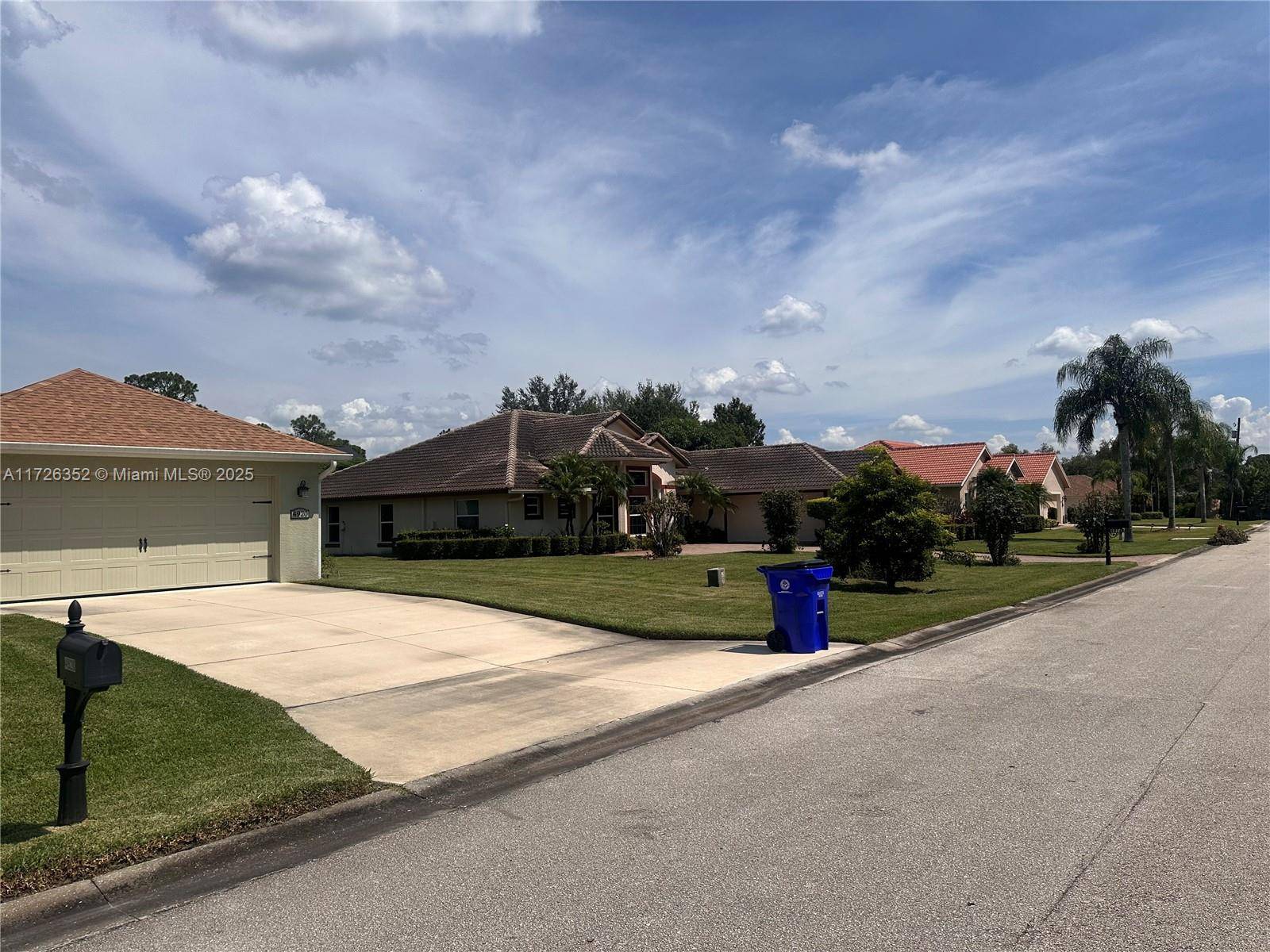 Sebring, FL 33872,4917 Sugar Bay Street