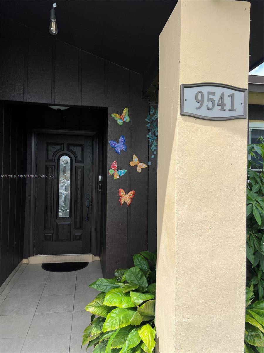 Miramar, FL 33025,9541 W Daffodil Ln #0