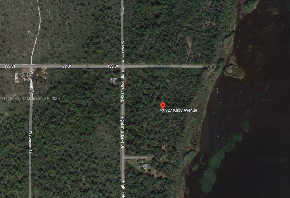 Lake Placid, FL 33852,927 Kirby Avenue