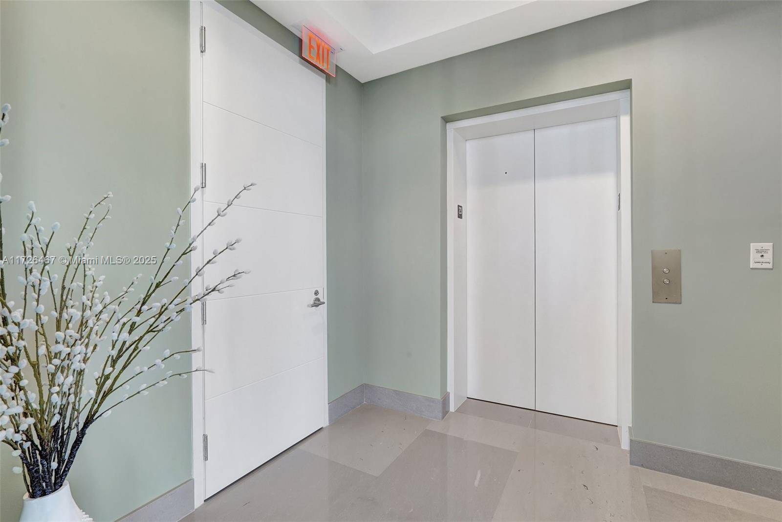 Aventura, FL 33160,4100 Island Blvd #2302