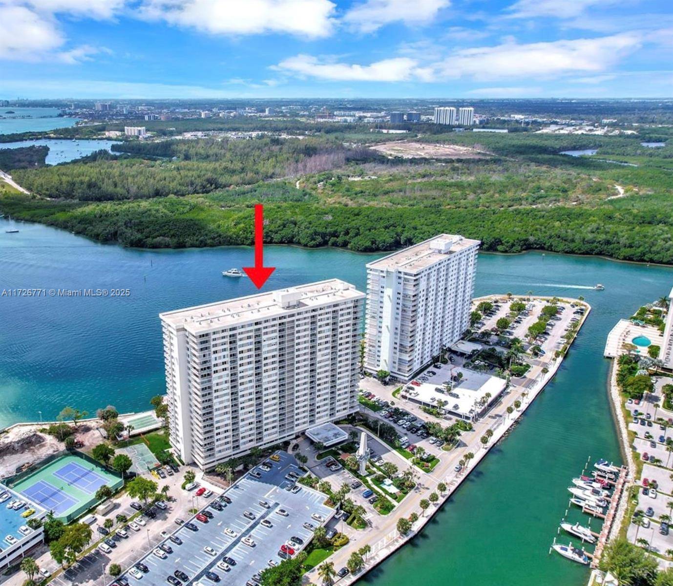 Sunny Isles Beach, FL 33160,300 Bayview Dr #402