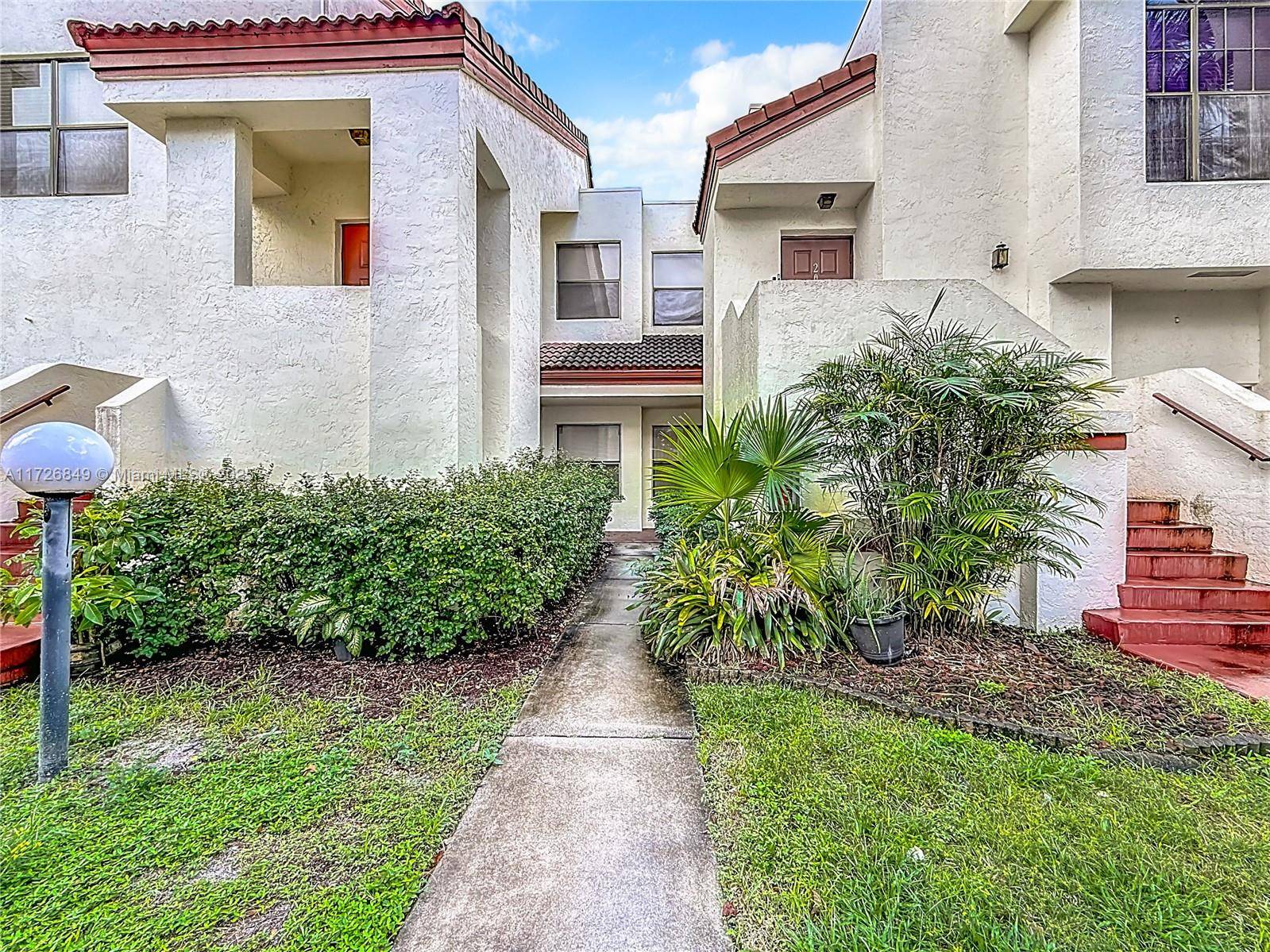 North Lauderdale, FL 33068,1421 Avon Ln #107