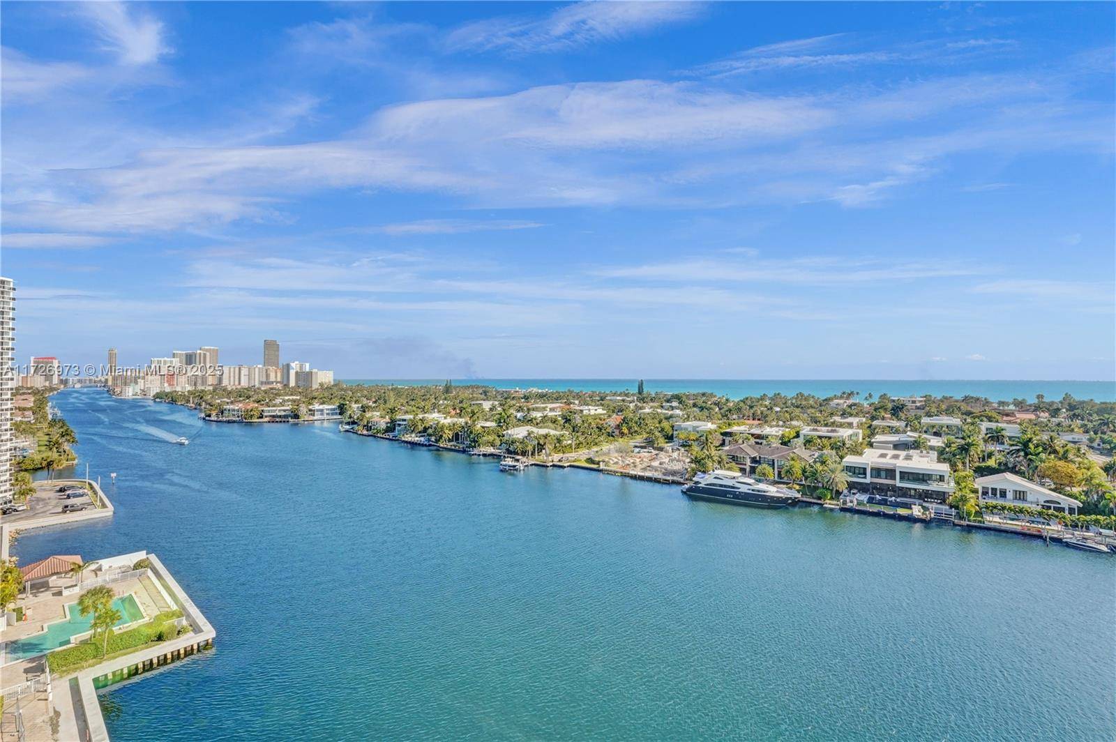 Aventura, FL 33180,20201 E Country Club Dr #1203