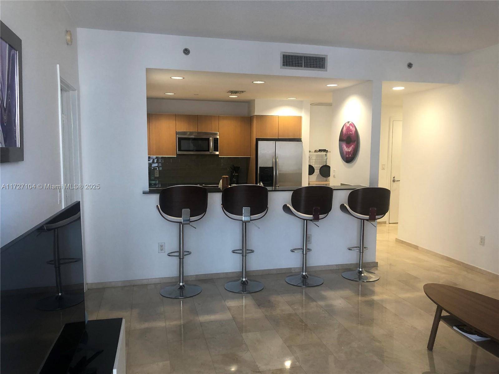 Miami, FL 33131,1050 Brickell Ave #2910