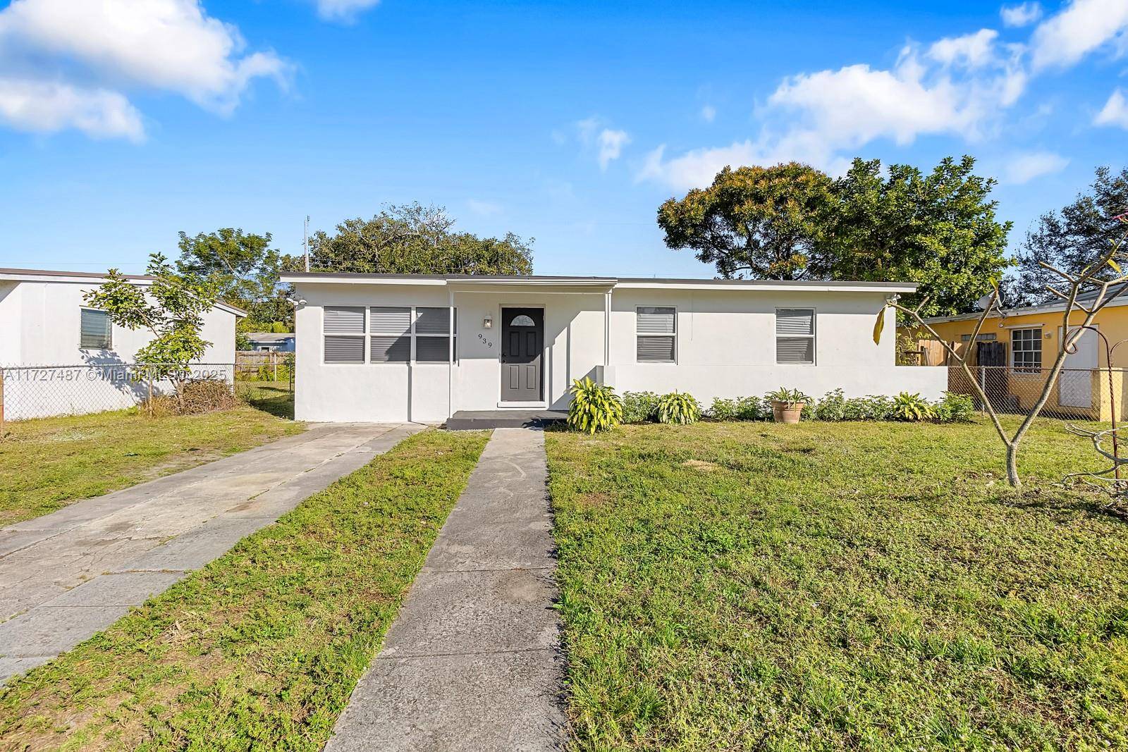 Fort Lauderdale, FL 33311,939 NW 12th St