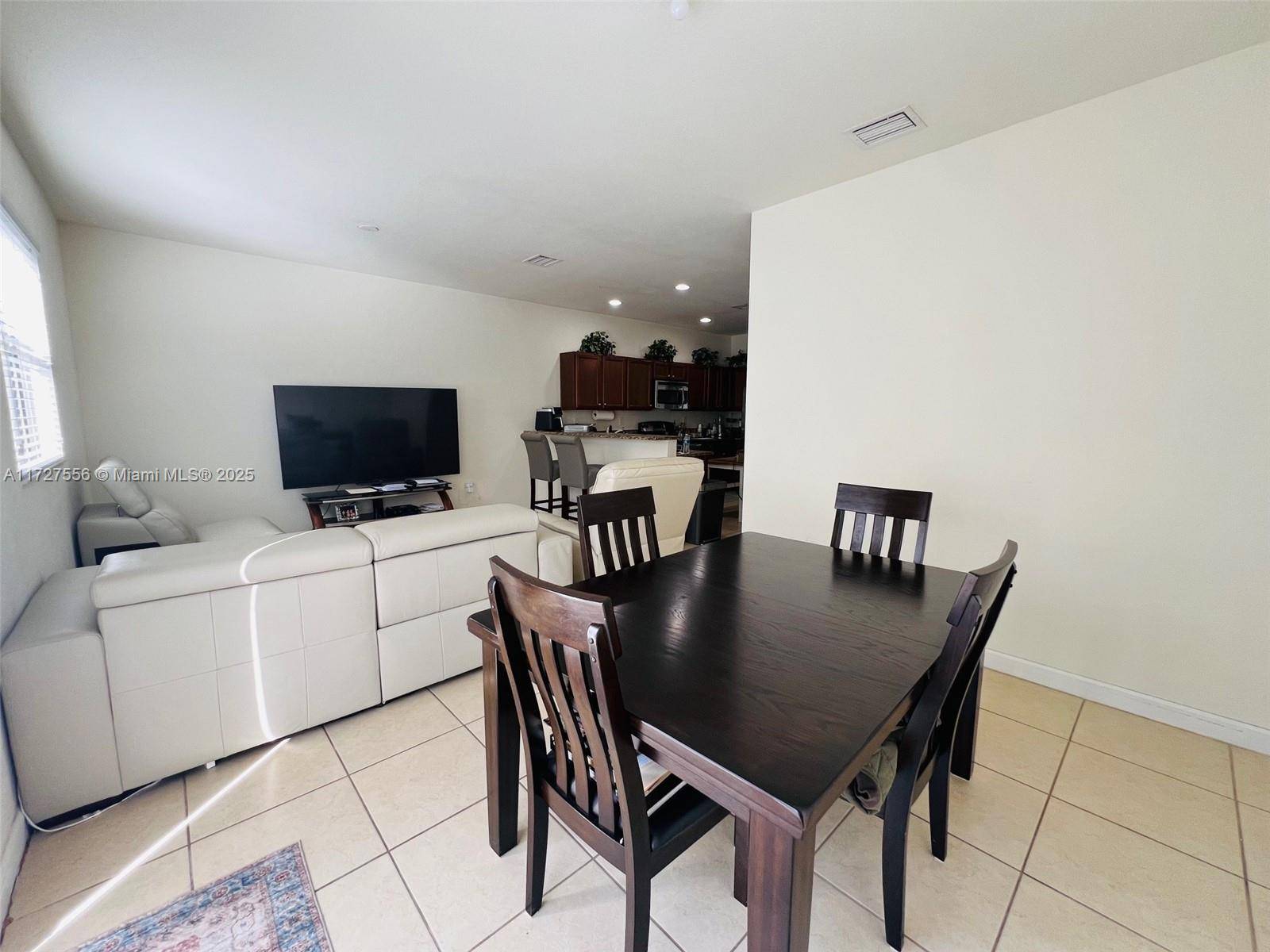 Miami, FL 33196,15084 SW 117TH TER #0