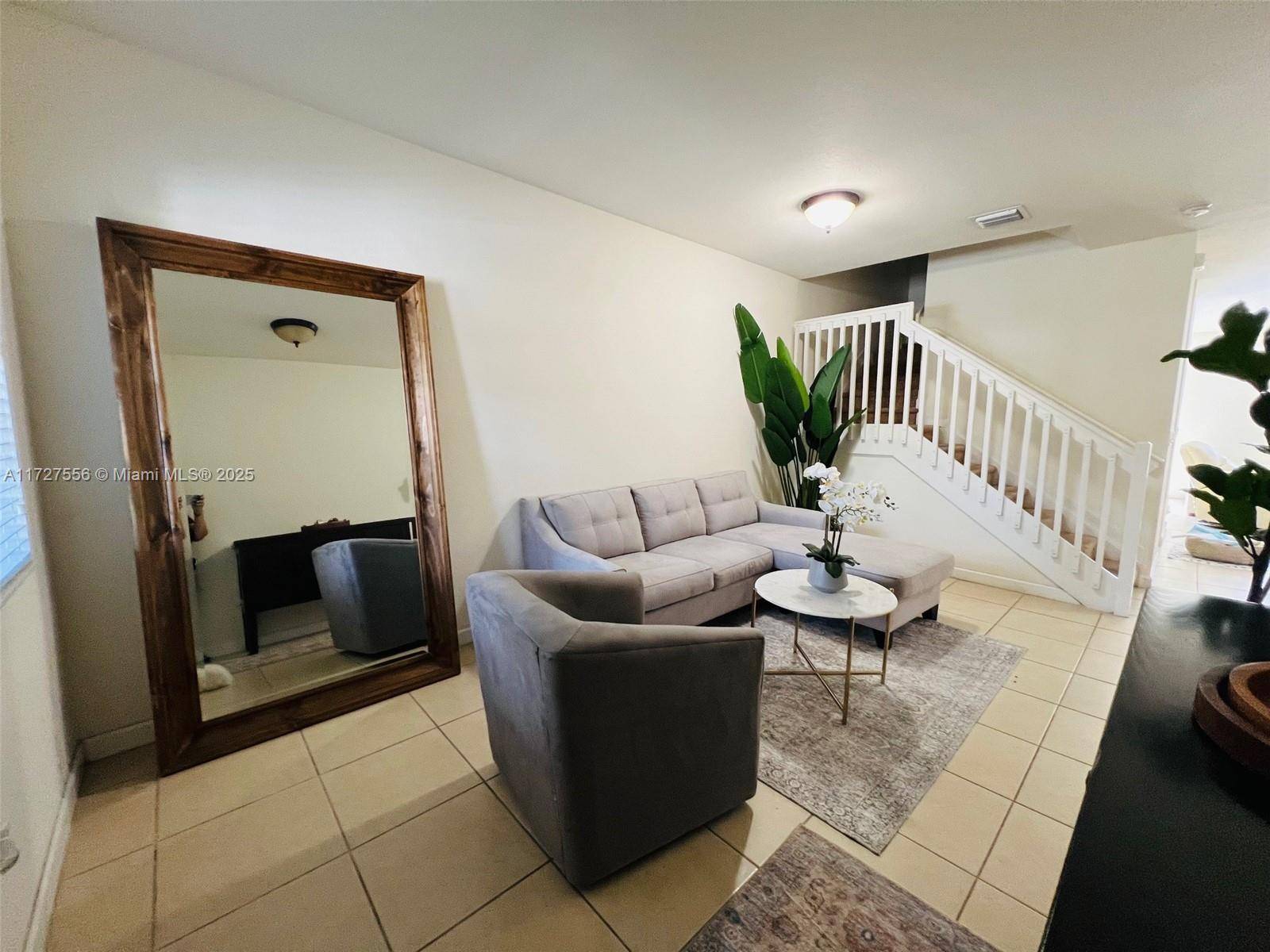 Miami, FL 33196,15084 SW 117TH TER #0