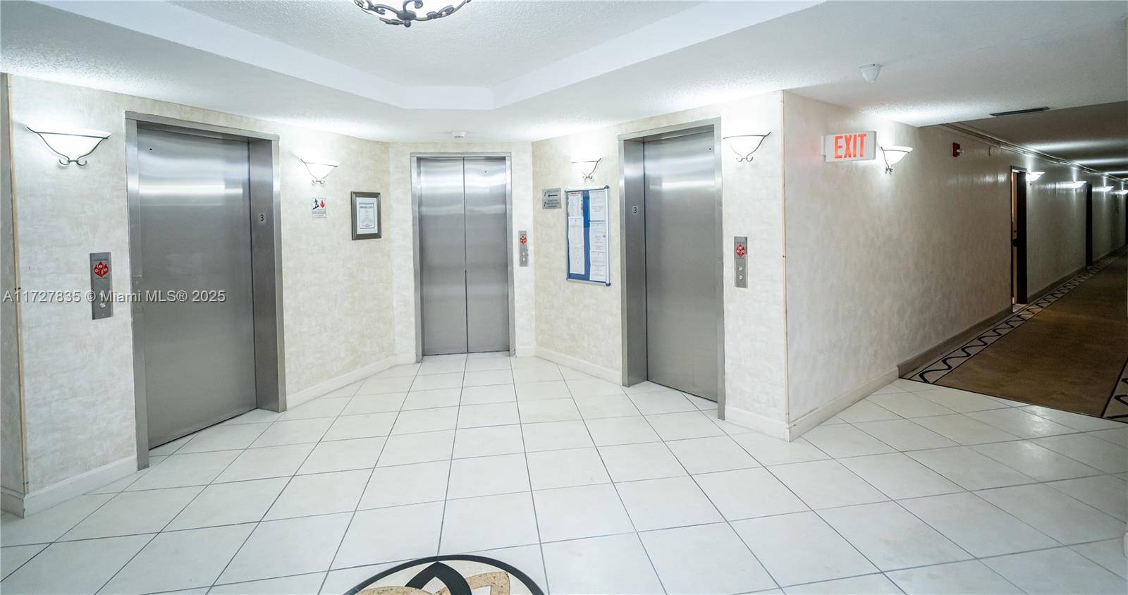 Pembroke Pines, FL 33026,1400 Saint Charles Pl #309