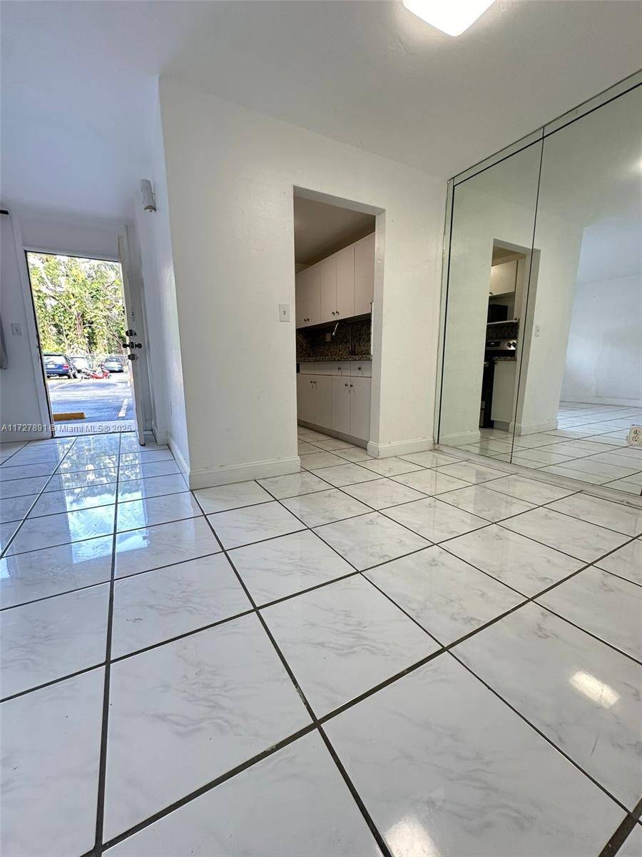 North Miami, FL 33161,1475 NE 125th Ter #103-B