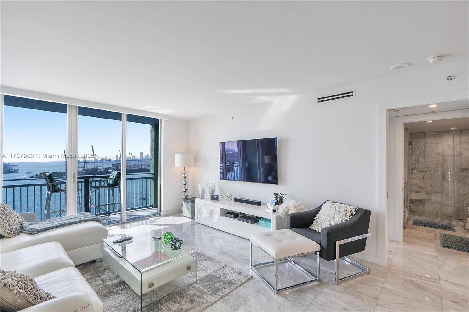 Miami Beach, FL 33139,90 Alton Rd #1806