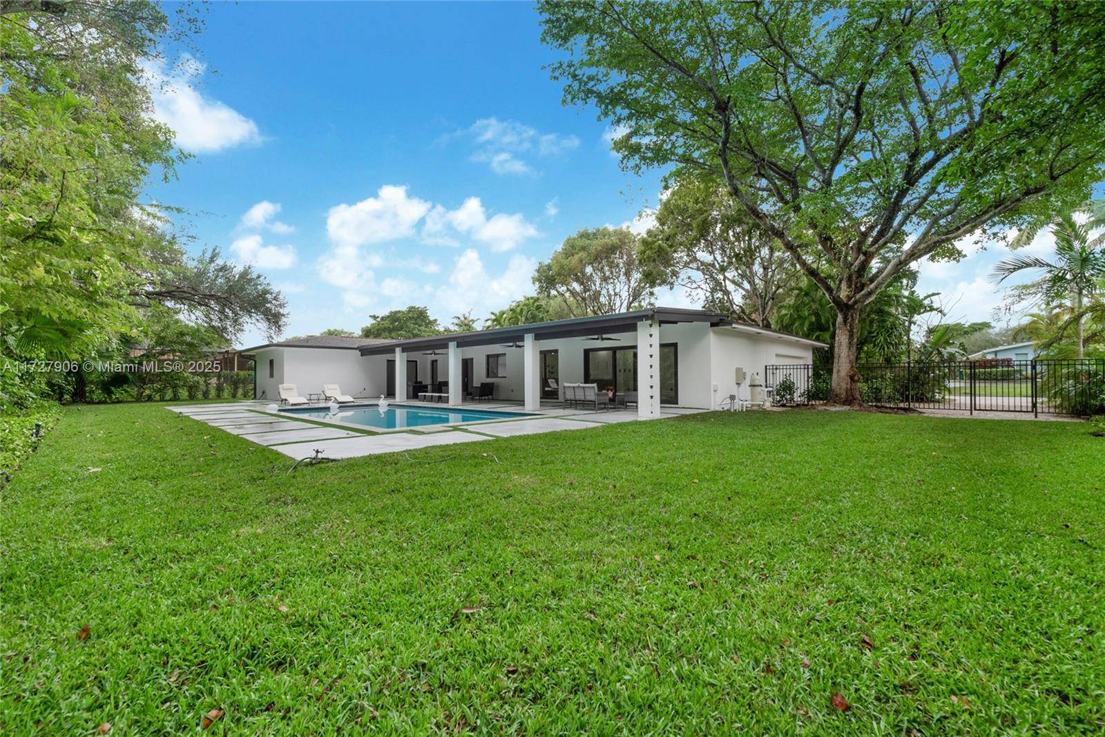 Palmetto Bay, FL 33157,17203 SW 78th Pl