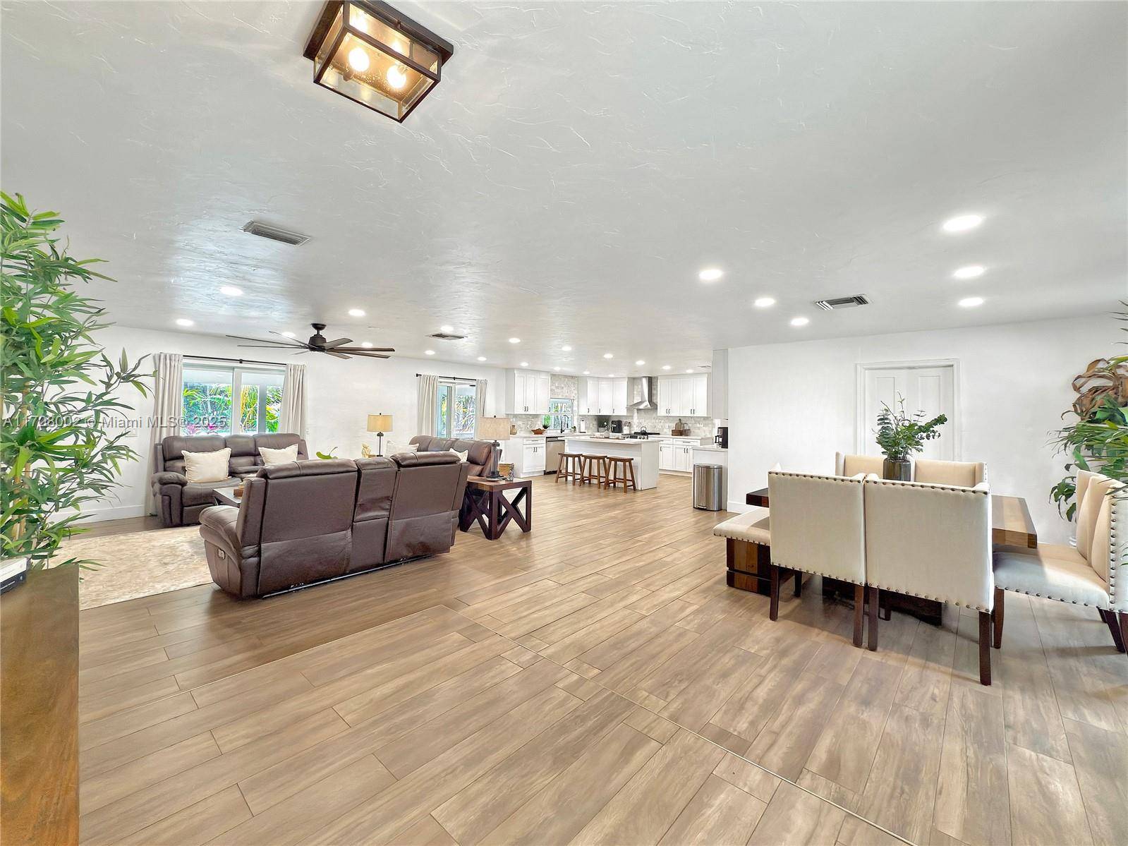Homestead, FL 33031,16025 SW 244th St