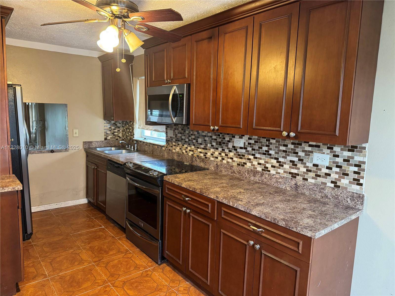 Tamarac, FL 33319,6150 NW 62nd St #312