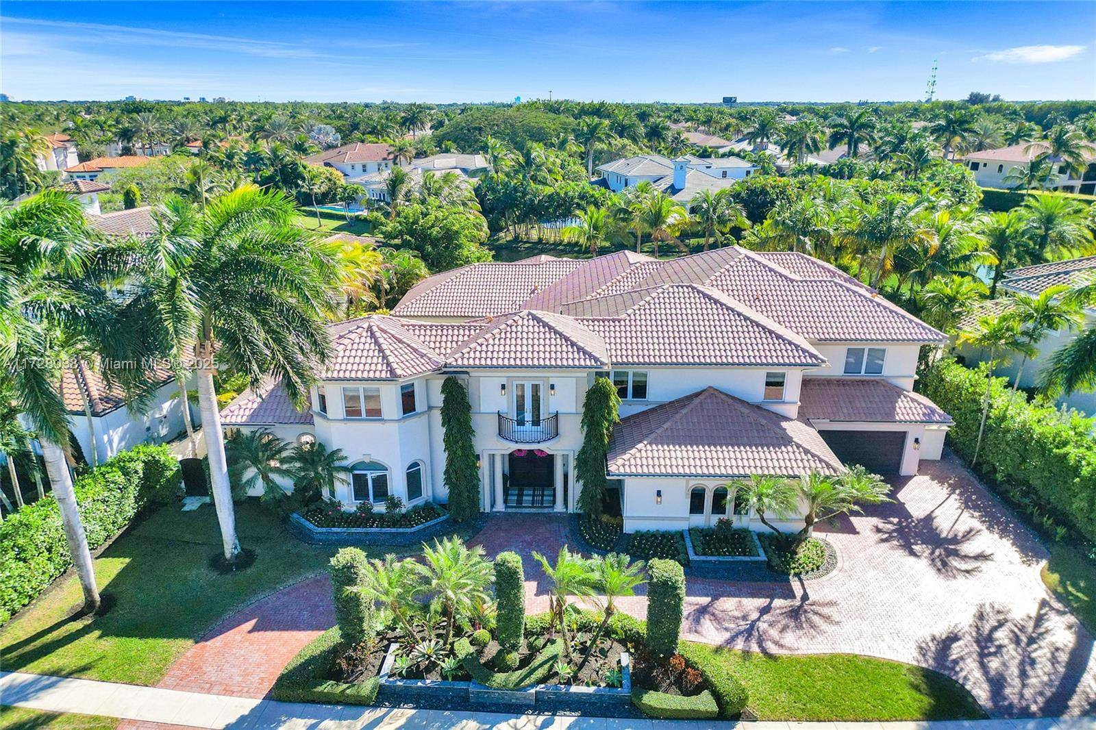 Plantation, FL 33324,530 Coconut Palm Ter
