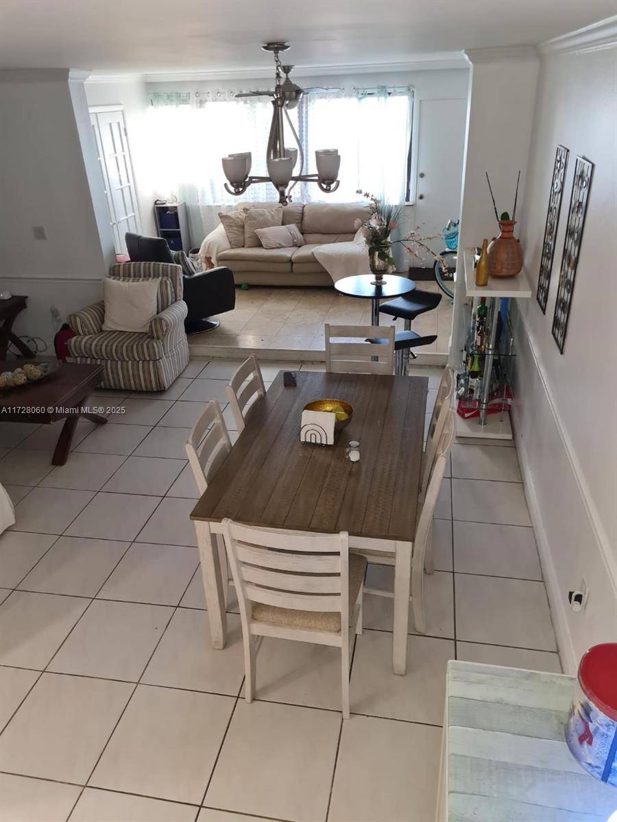 Aventura, FL 33180,20291 NE 30th Ave #121