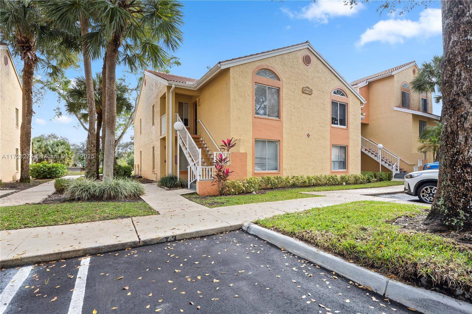 Coral Springs, FL 33071,1031 Coral Club Dr #1031