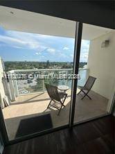 Miami, FL 33179,1301 NE Miami Gardens Dr #801W