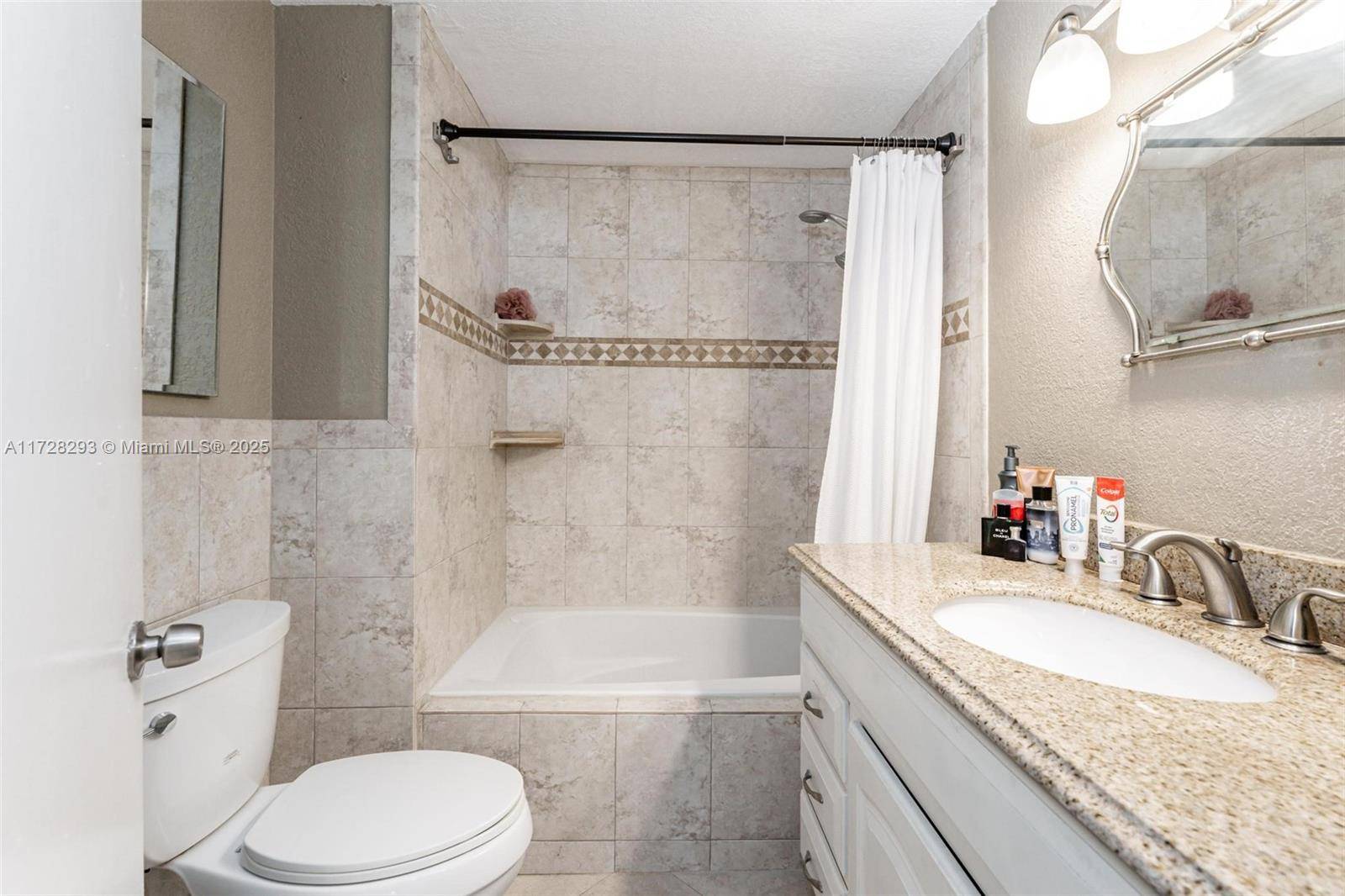Pembroke Pines, FL 33026,10550 Buttonwood Ave #10550