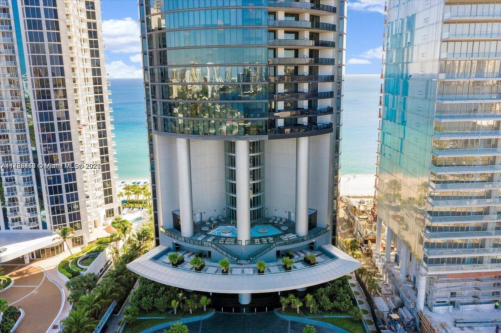 Sunny Isles Beach, FL 33160,18555 Collins Ave #5004