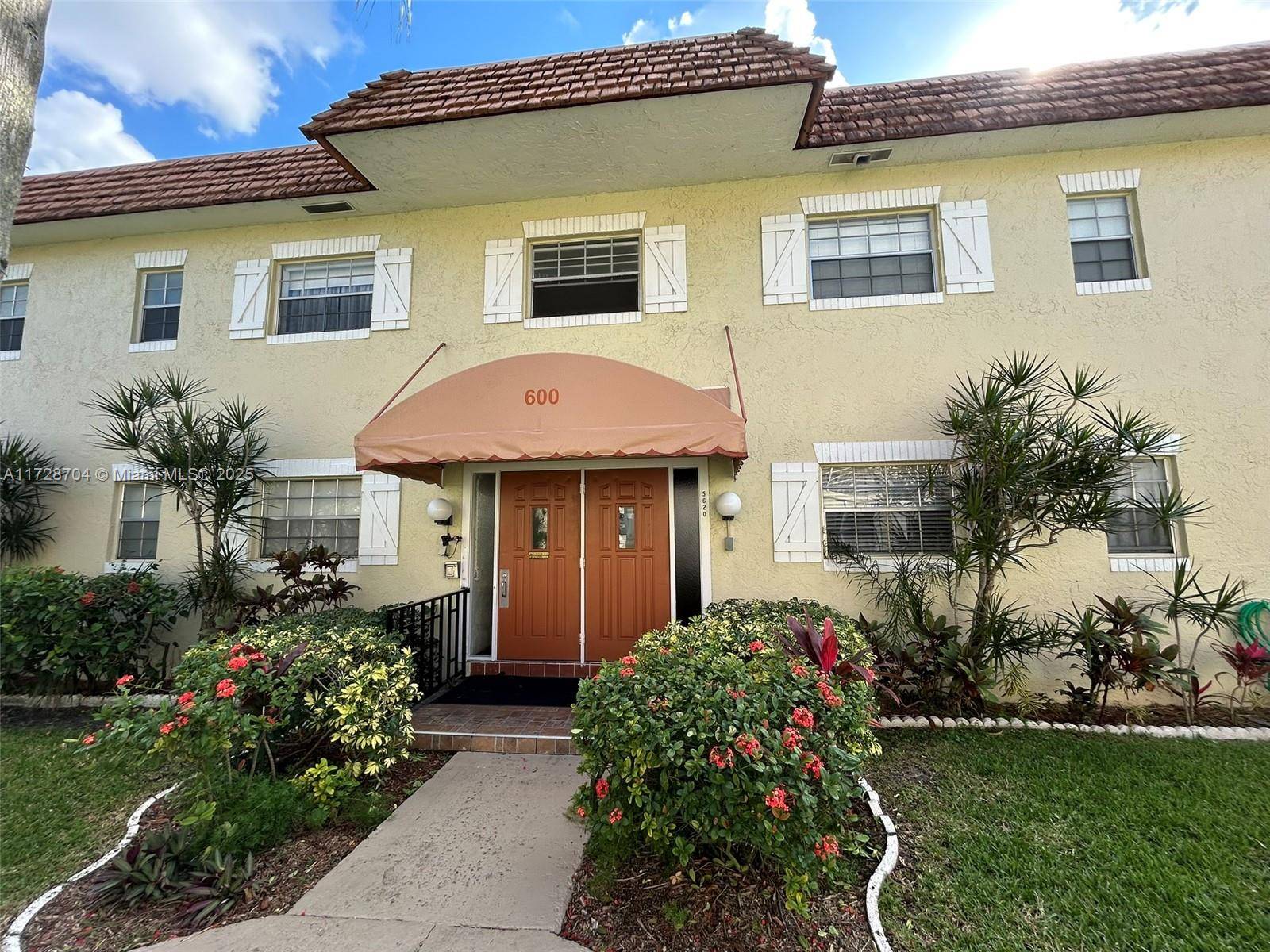 Margate, FL 33068,5620 SW 3rd Pl #204