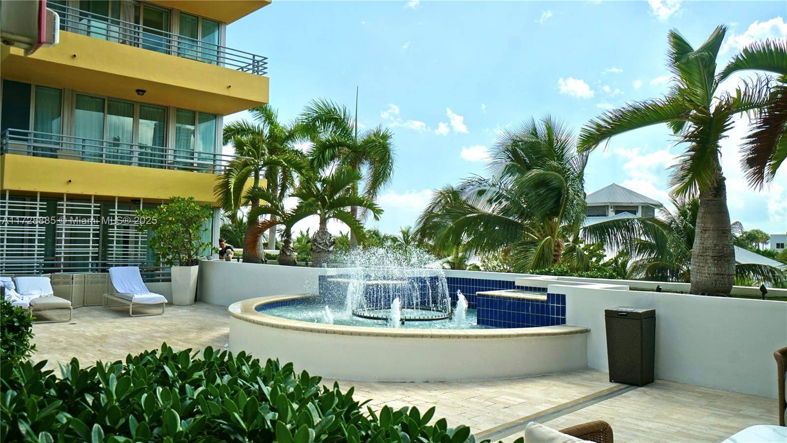 Miami Beach, FL 33139,101 Ocean Dr #611